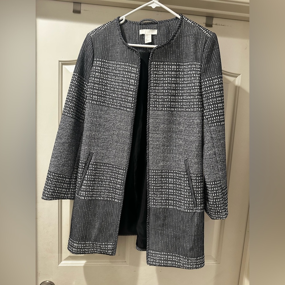 H&M black and white coat jacket fully lined